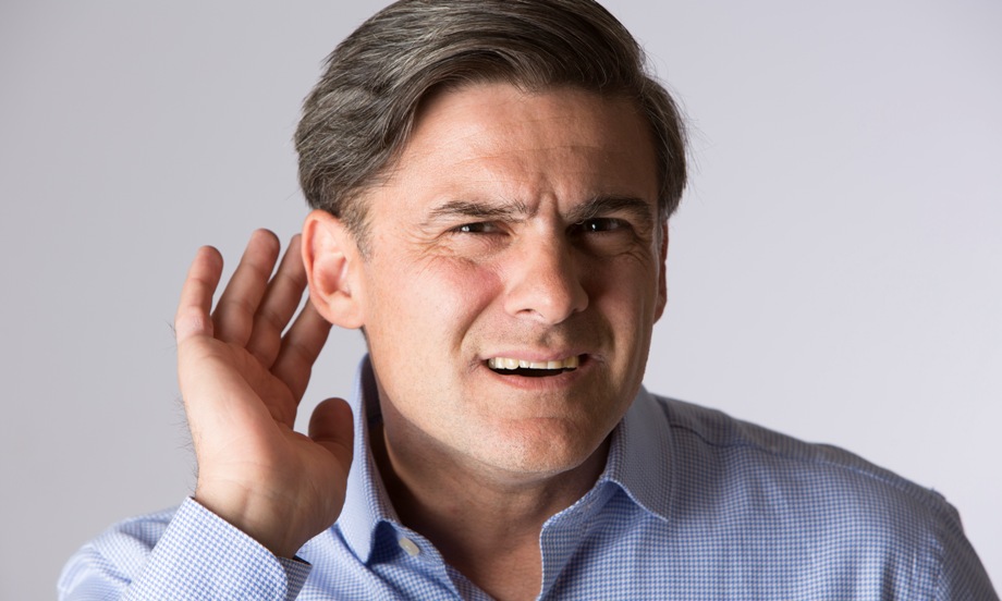 Нарушение слуха может стать следствием хронических отитов