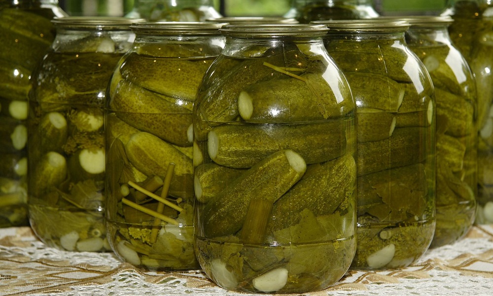 Маринованные огурцы запрещается использовать для приготовления винегрета при панкреатите